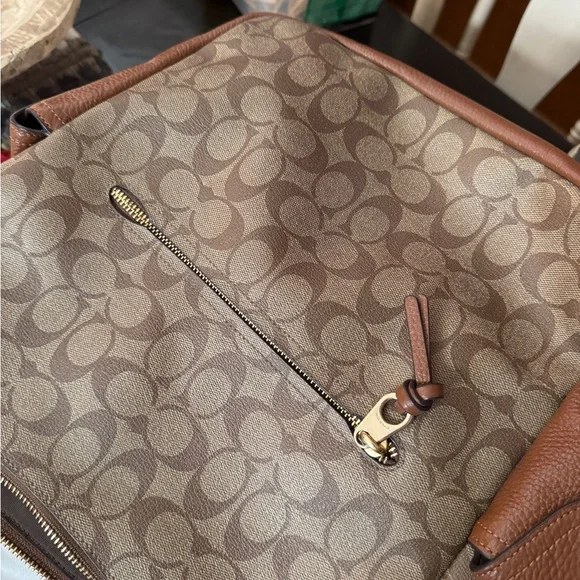 Coach Brown Signature Shoulder Bag - Picture 4 of 10